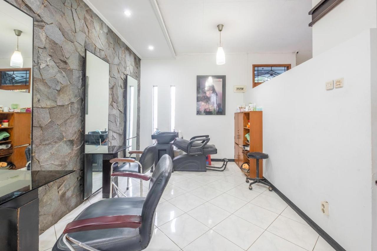 Imelda Residence Setrasari Redpartner Bandung Zewnętrze zdjęcie